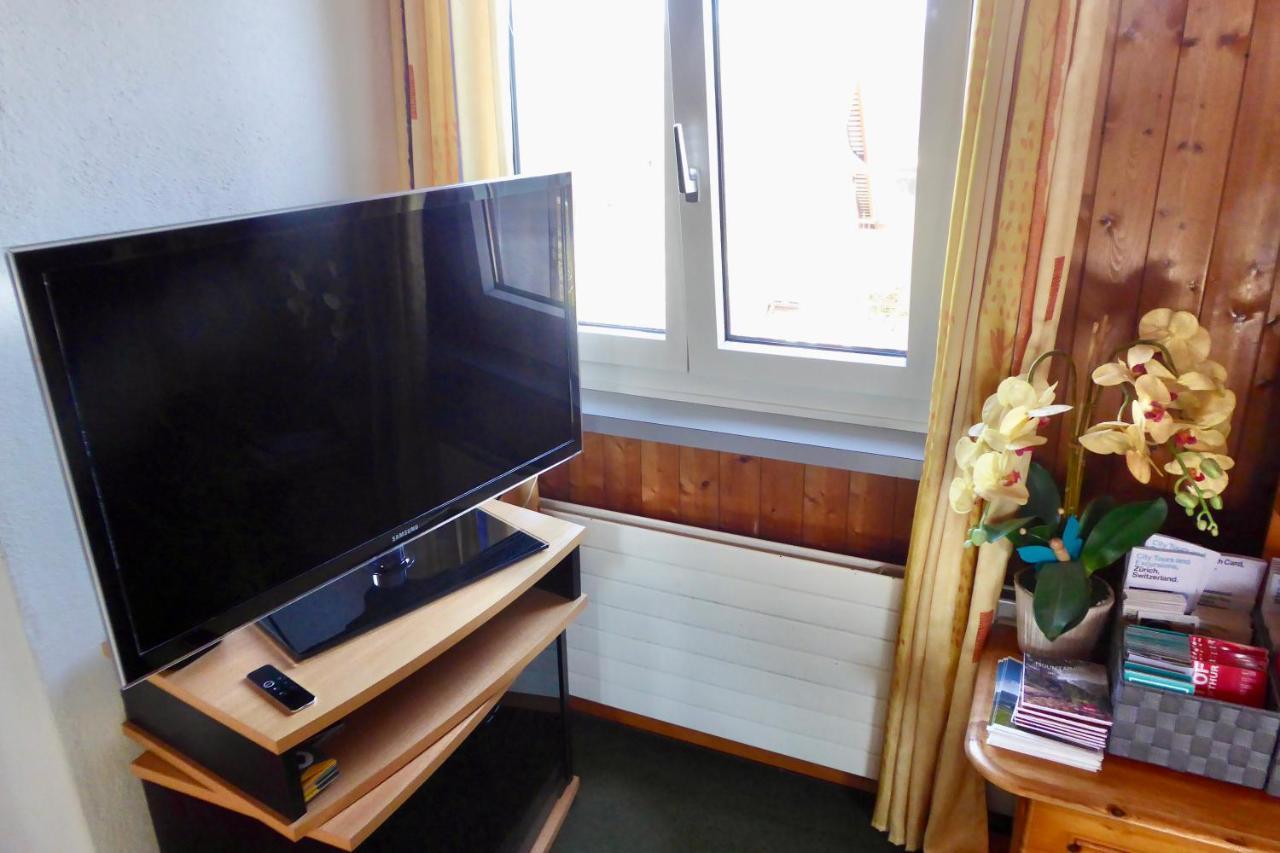 Guntli'S Family Guesthouse Andelfingen Εξωτερικό φωτογραφία