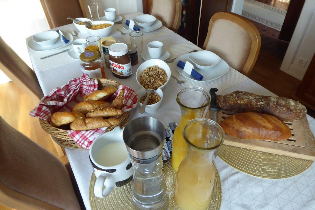 Guntli'S Family Guesthouse Andelfingen Εξωτερικό φωτογραφία